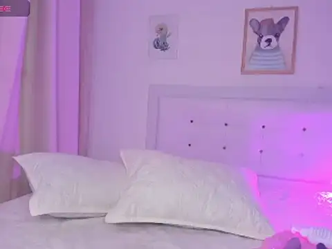 Snapshot of Missangeldust16 chatting on 02.05.25 Missangeldust16 online show from 02.05.25