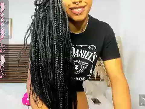 Snapshot of Missangeldust16 chatting on 03.15.25 Missangeldust16 online show from 03.15.25