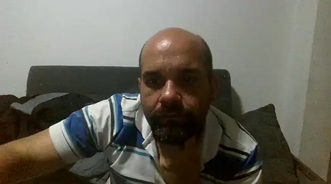 Snapshot of Chubi6669 chatting on 01.14.25 Chubi6669 online show from 01.14.25