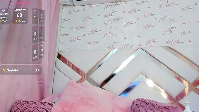 NoaBrowm online show from 01.18.25