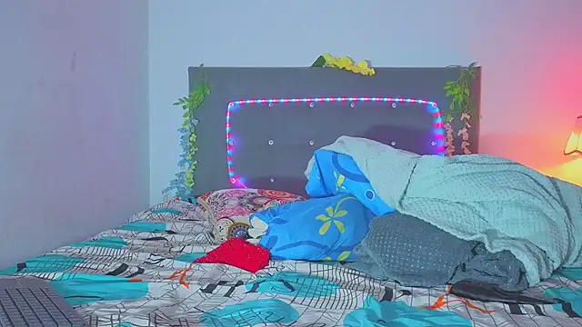 NoaBrowm online show from 11.27.25