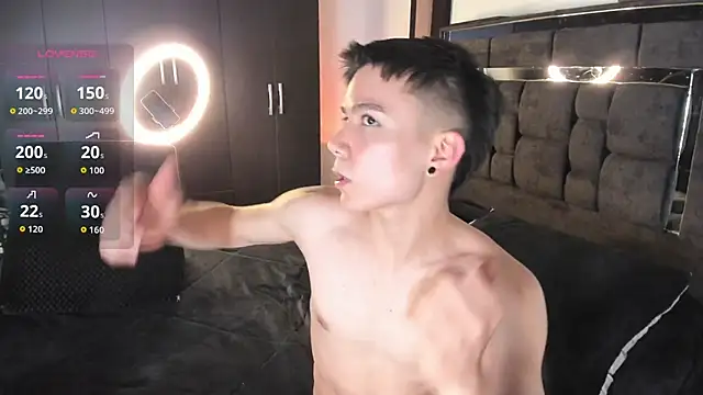 alanblack1 online show from 11.26.25