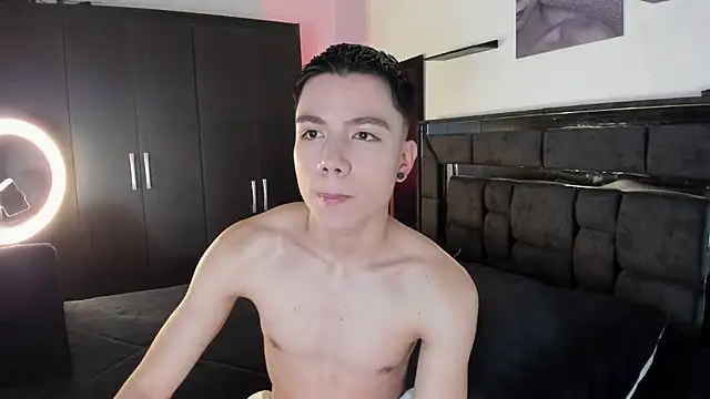 alanblack1 online show from 01.18.26