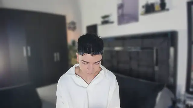 alanblack1 online show from 04.10.26