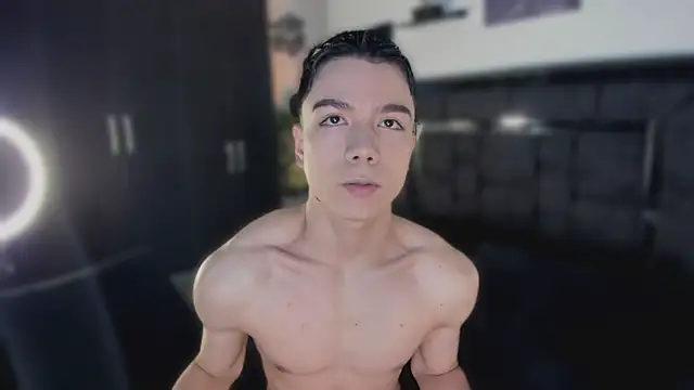 alanblack1 online show from 04.12.26