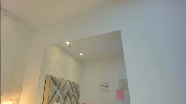 raquell moore online show from 03.17.26