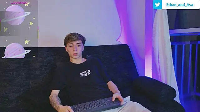 ethan and ava online show from 11.08.25