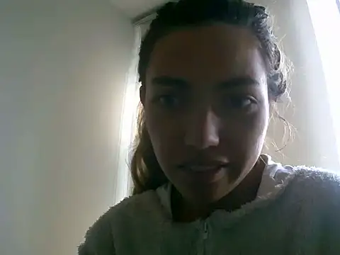 VittoriaTaylor online show from 06.29.26