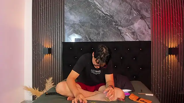 vanilla hot online show from 02.23.25