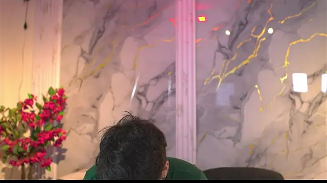 vanilla hot online show from 11.21.25