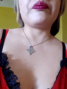 monicavictoria1301 online show from 10.31.25