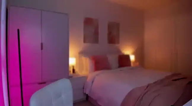 Snapshot of GoddessRoxana chatting on 01.15.25 GoddessRoxana online show from 01.15.25