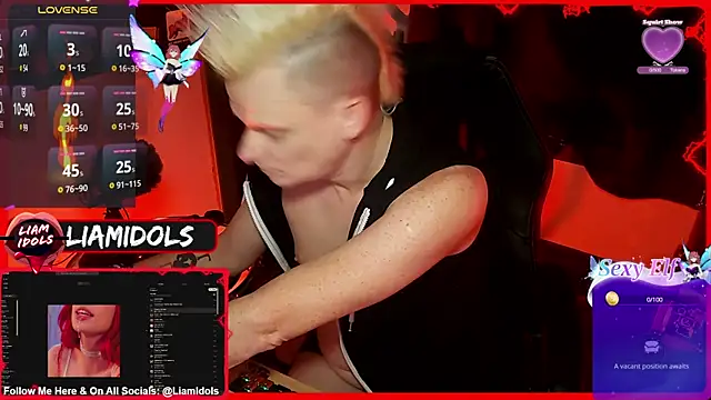 Snapshot of LiamIdols chatting on 01.17.25 LiamIdols online show from 01.17.25