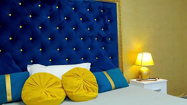 Annabellerise online show from 01.28.25