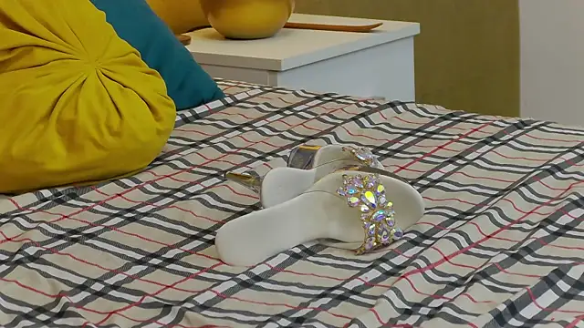 Annabellerise online show from 03.13.25