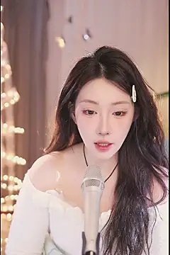 Dou-Dou-er online show from 03.07.25