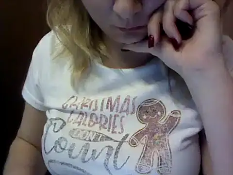 Allie Janet online show from 01.17.25