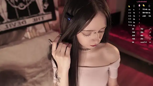 miuri miy online show from 11.13.25