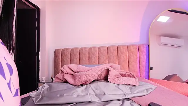 Snapshot of Auroraa_miller chatting on 01.09.26 Auroraa miller online show from 01.09.26