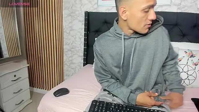 stefany pablo1 online show from 02.25.25