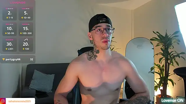Snapshot of Salvatore_costa chatting on 11.07.25 Salvatore costa online show from 11.07.25