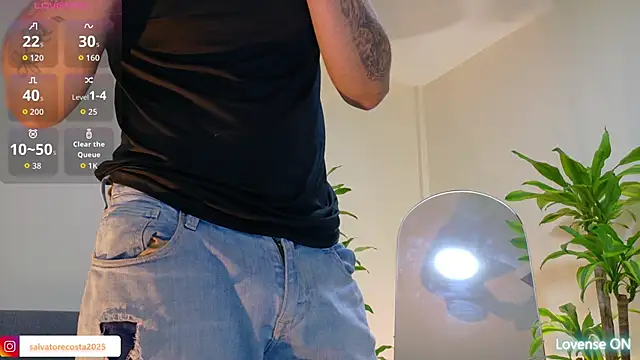 Snapshot of Salvatore_costa chatting on 12.03.25 Salvatore costa online show from 12.03.25