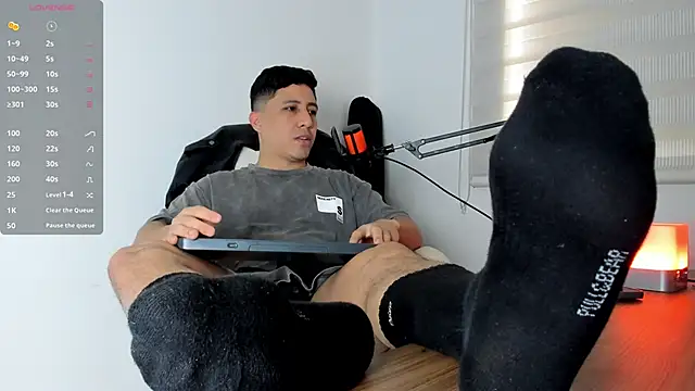 Snapshot of Fraannco chatting on 03.16.25 Fraannco online show from 03.16.25