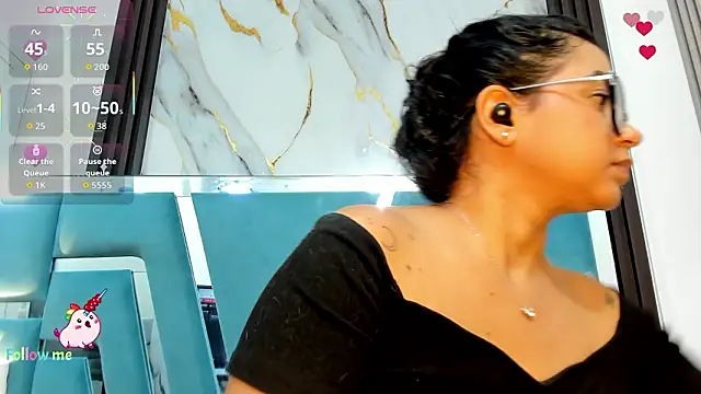 Snapshot of miilaklum chatting on 03.28.26 miilaklum online show from 03.28.26
