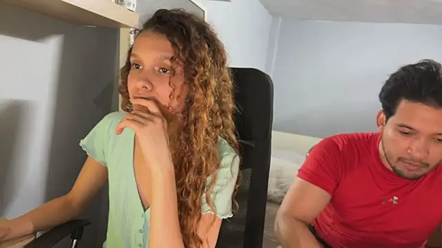 Snapshot of RagnarLothbrokXX chatting on 10.18.25 RagnarLothbrokXX online show from 10.18.25