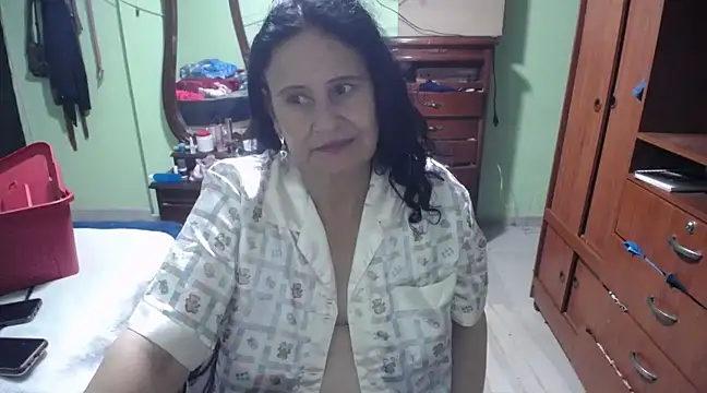 jazmin mature  online show from 02.01.25