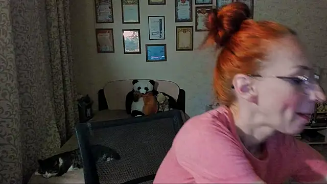 red rocco online show from 02.02.25