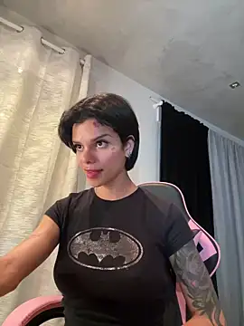 Snapshot of Rosariolovex chatting on 02.22.25 Rosariolovex online show from 02.22.25