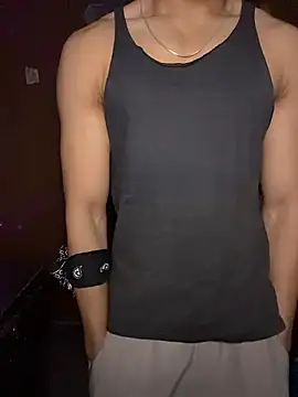 Snapshot of hot_hunk_boy chatting on 01.14.26 hot hunk boy online show from 01.14.26