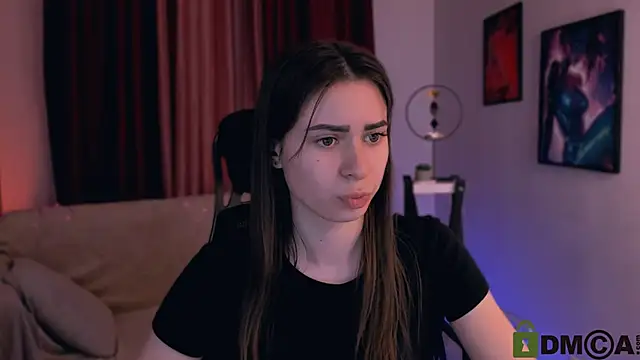 Snapshot of flora_ri chatting on 01.30.25 flora ri online show from 01.30.25