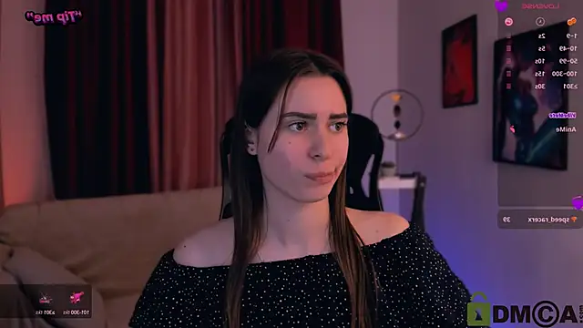 Snapshot of flora_ri chatting on 01.30.25 flora ri online show from 01.30.25