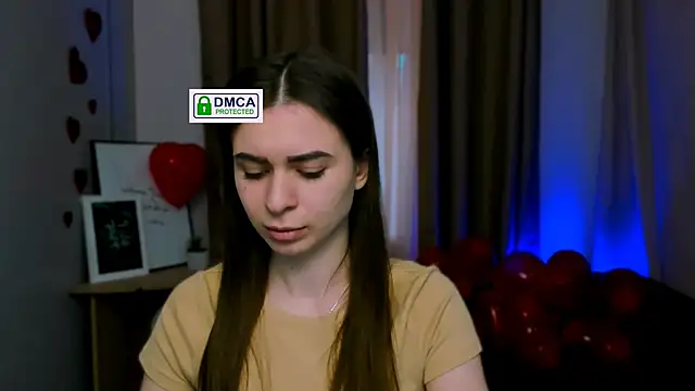 Snapshot of flora_ri chatting on 02.25.25 flora ri online show from 02.25.25