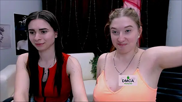 Snapshot of flora_ri chatting on 02.28.25 flora ri online show from 02.28.25