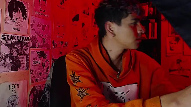 Snapshot of Mickey_Magic chatting on 03.06.25 Mickey Magic online show from 03.06.25