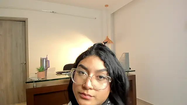 Camila Mason online show from 02.08.25