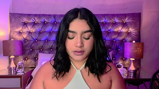 Camila Mason online show from 11.22.25