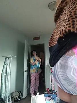 Snapshot of minsushimei chatting on 03.13.25 minsushimei online show from 03.13.25