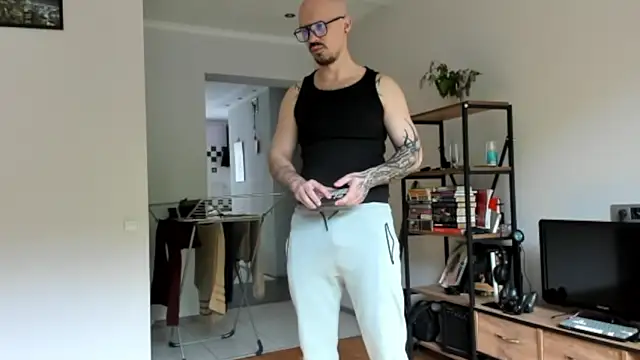 AssHunter4k online show from 05.16.26