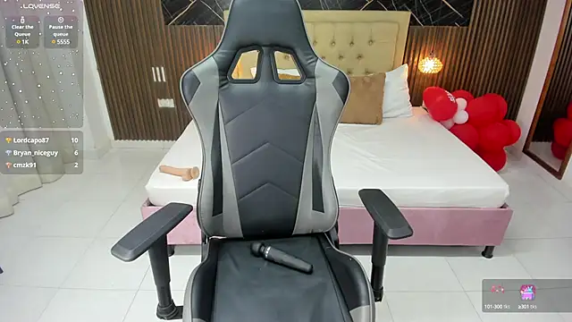 Lolly 18 online show from 03.13.25