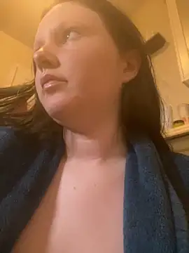 VenusandIppy online show from 10.29.25