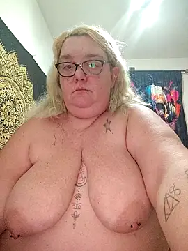 diosacurvy1984 online show from 04.12.26