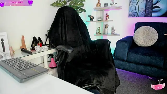 VioletParkker online show from 02.01.25