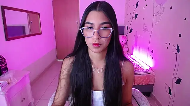 Dana Paula online show from 02.21.25