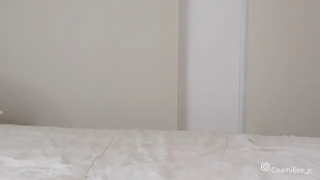 Snapshot of caamillee_ chatting on 09.22.25 caamillee online show from 09.22.25