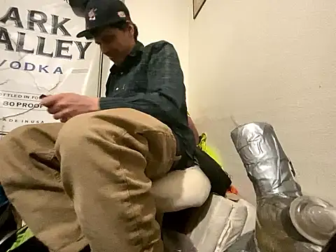 Snapshot of almighty_d chatting on 01.06.26 almighty d online show from 01.06.26