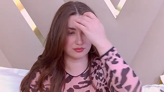 KiraBarlows online show from 03.20.25